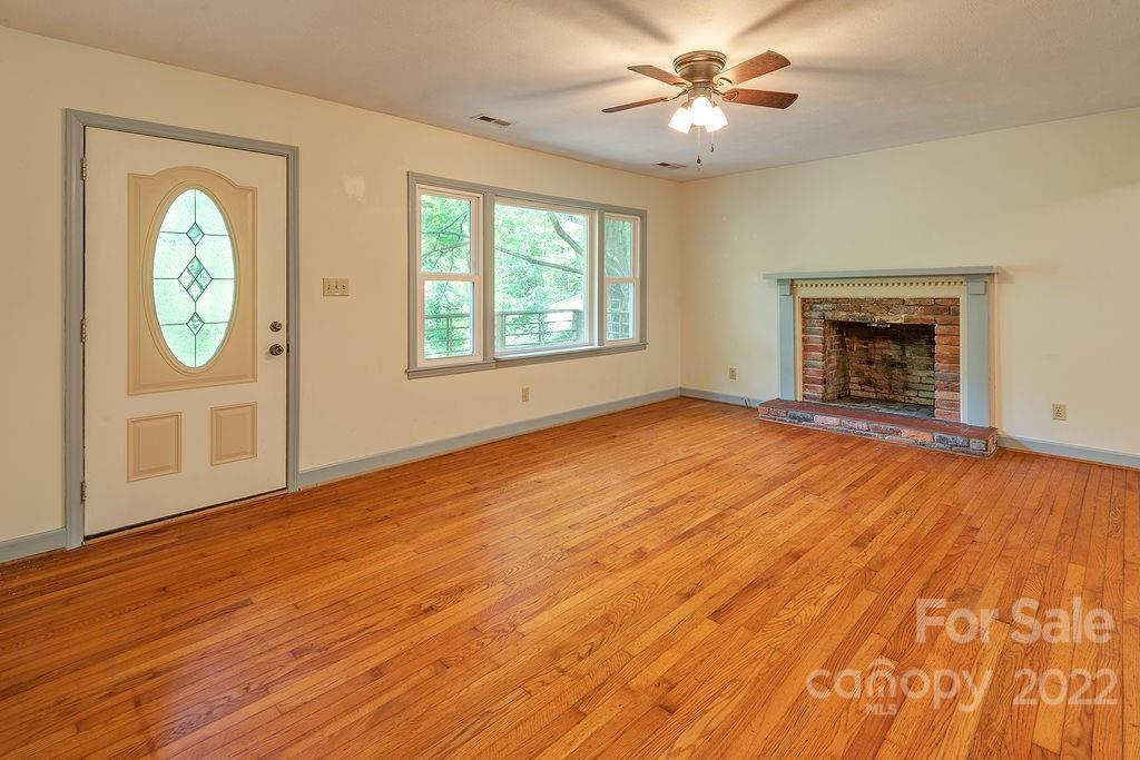 50 Lawterdale Road Asheville NC 28804