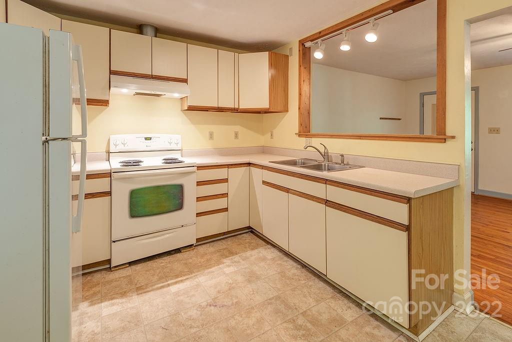 50 Lawterdale Road Asheville NC 28804