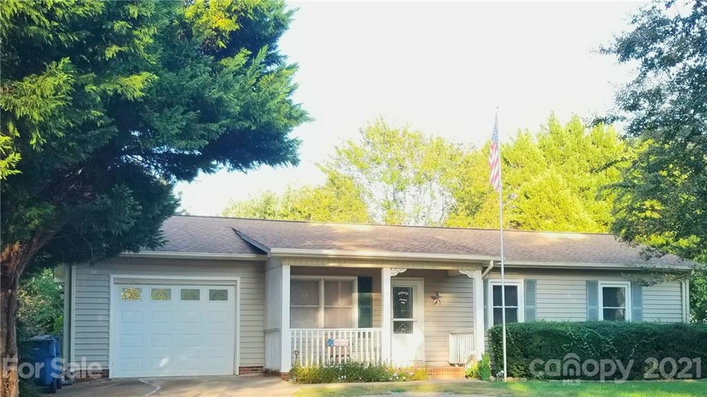 2142 Rover Street Newton NC 28658