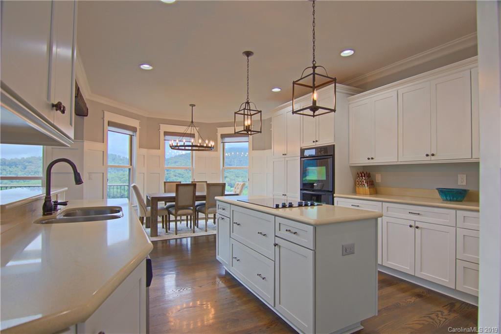 61 Mcintyre Drive Asheville NC 28803