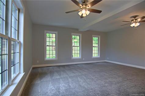61 Mcintyre Drive Asheville NC 28803
