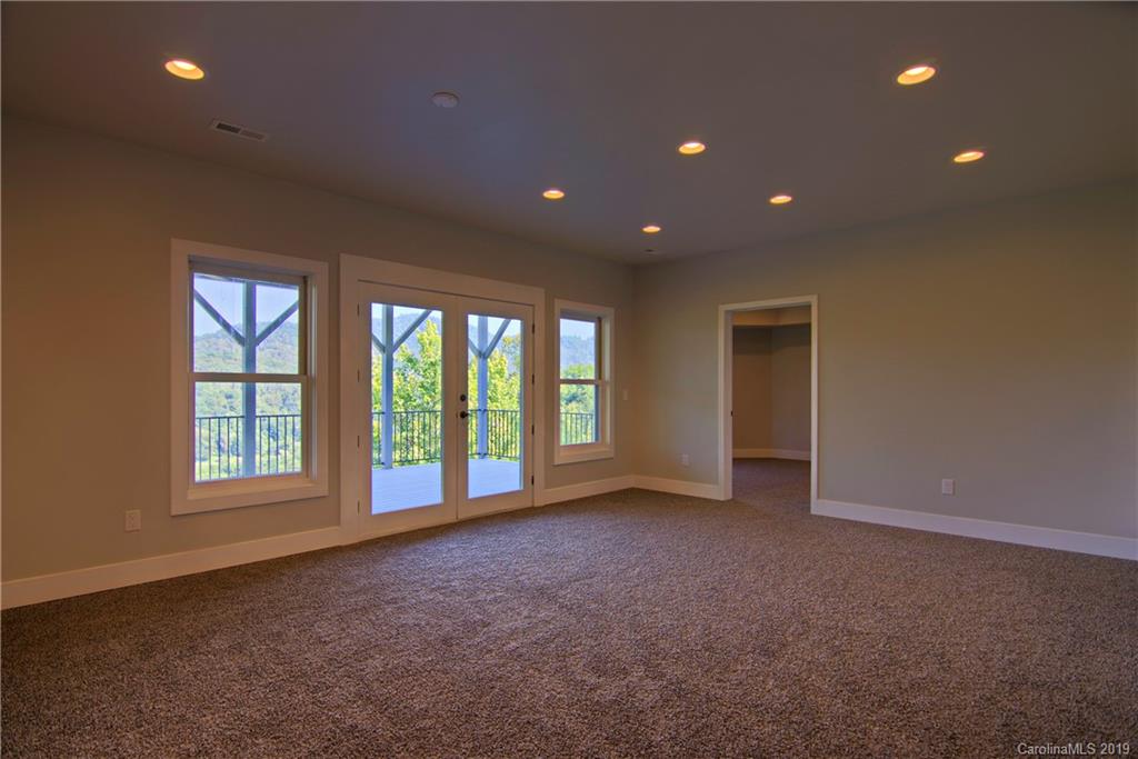 61 Mcintyre Drive Asheville NC 28803