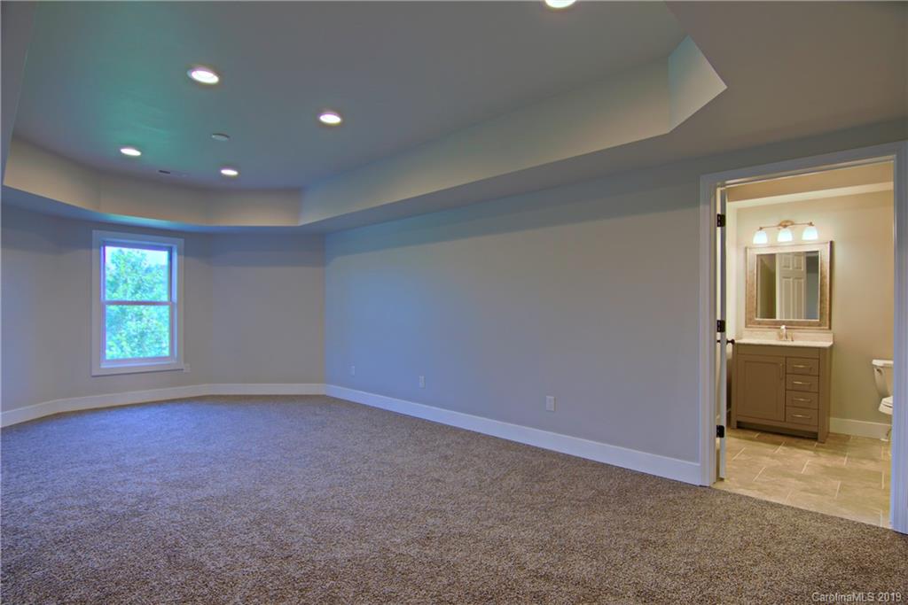 61 Mcintyre Drive Asheville NC 28803