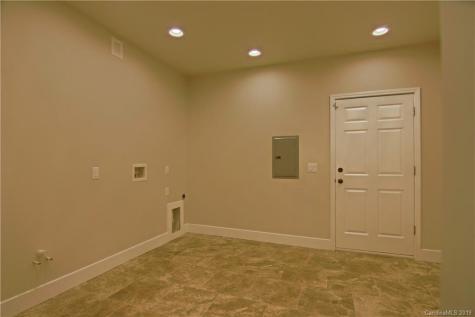 61 Mcintyre Drive Asheville NC 28803