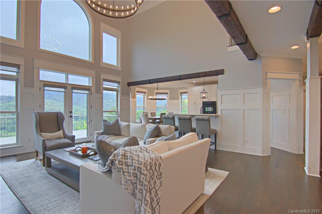 61 Mcintyre Drive Asheville NC 28803
