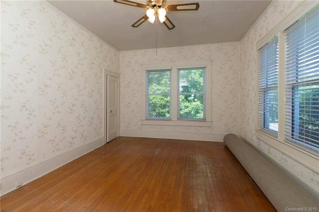 58 Deaverview Road Asheville NC 28806