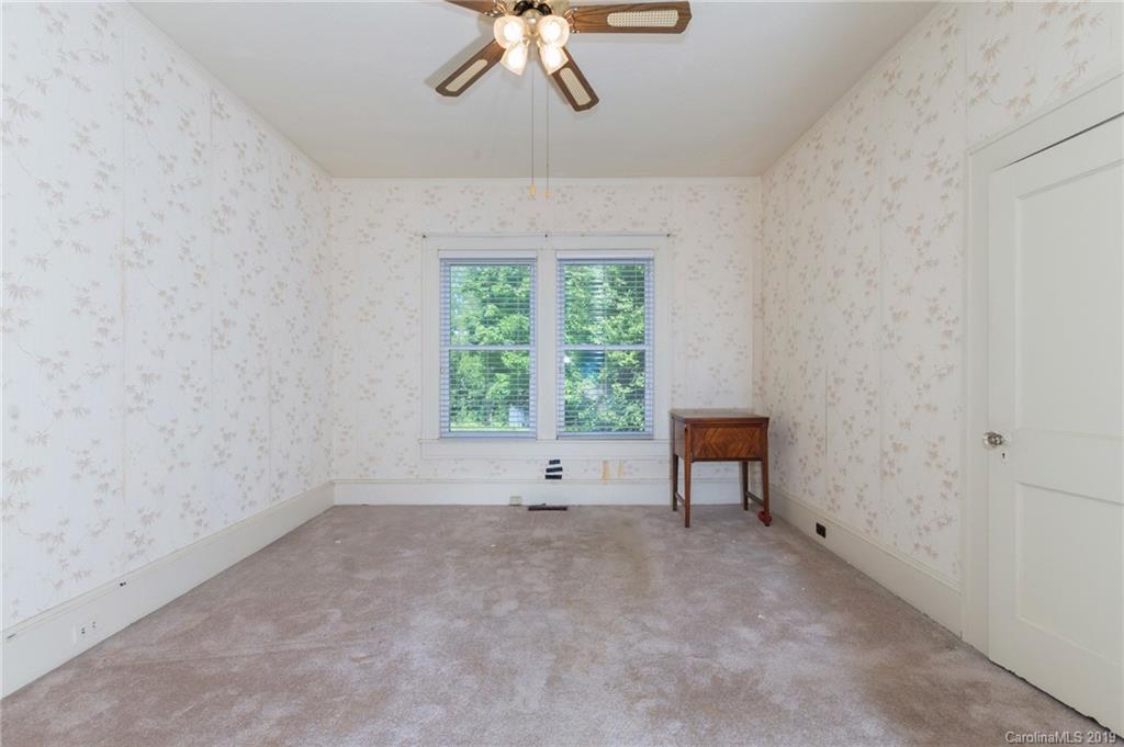 58 Deaverview Road Asheville NC 28806