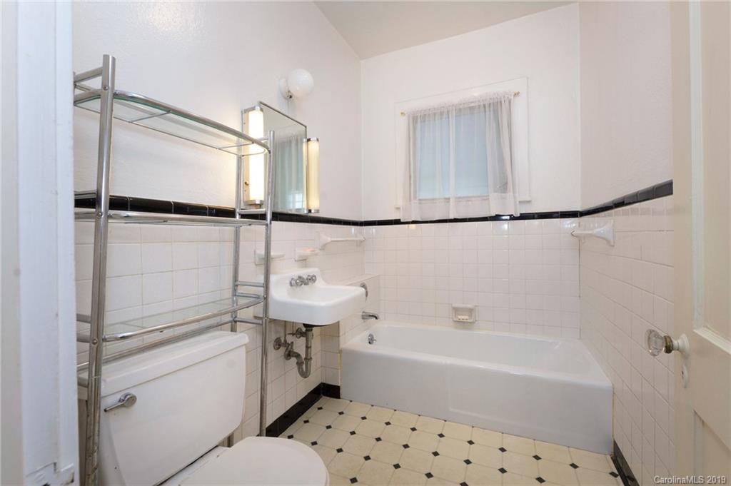 58 Deaverview Road Asheville NC 28806