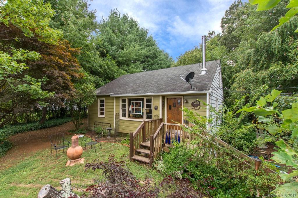 15 Ridgeway Drive Asheville NC 28806