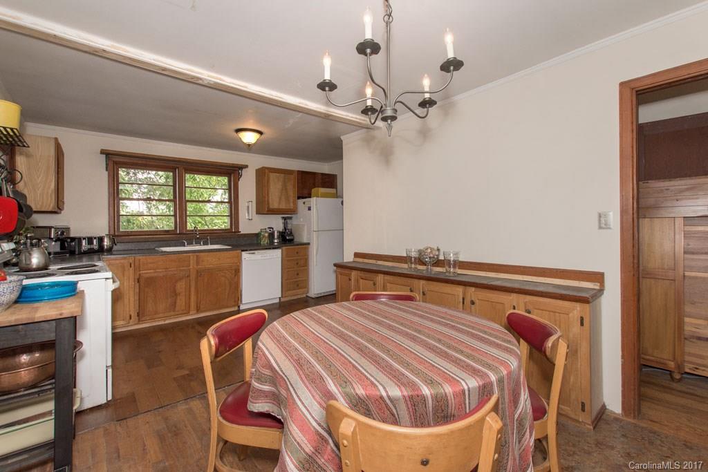 15 Ridgeway Drive Asheville NC 28806