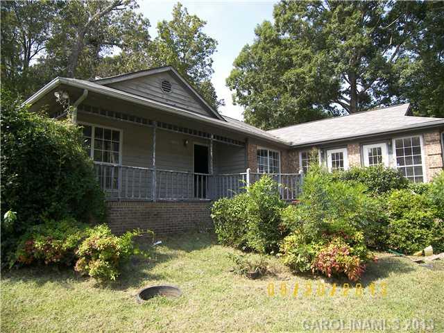 9816 Rockwood Road Charlotte NC 28215