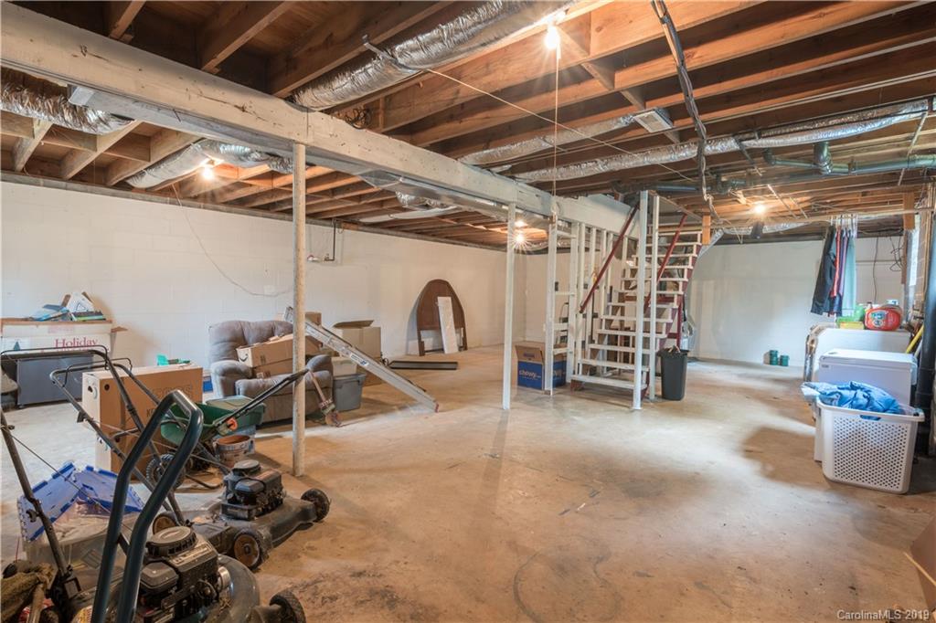201 Lucky Street Marion NC 28752