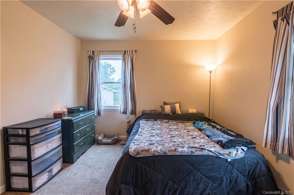 201 Lucky Street Marion NC 28752