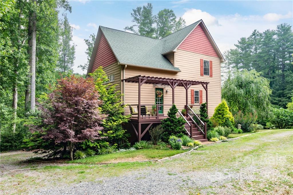 32 Hermitage Lane Weaverville NC 28787