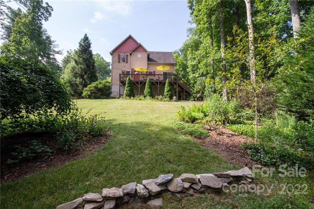 32 Hermitage Lane Weaverville NC 28787