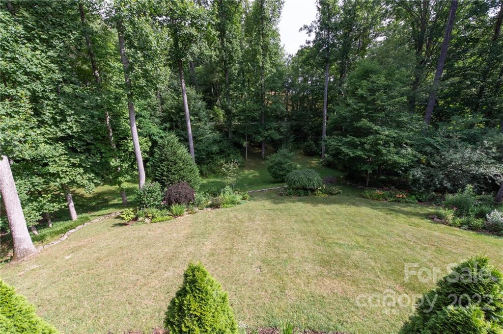 32 Hermitage Lane Weaverville NC 28787