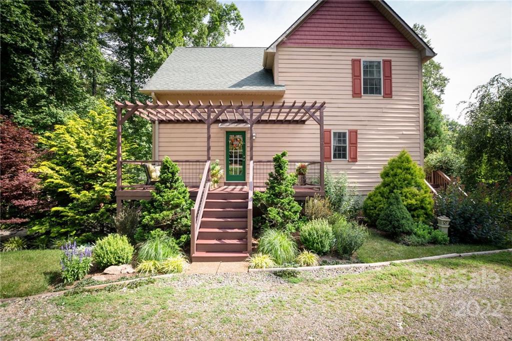 32 Hermitage Lane Weaverville NC 28787