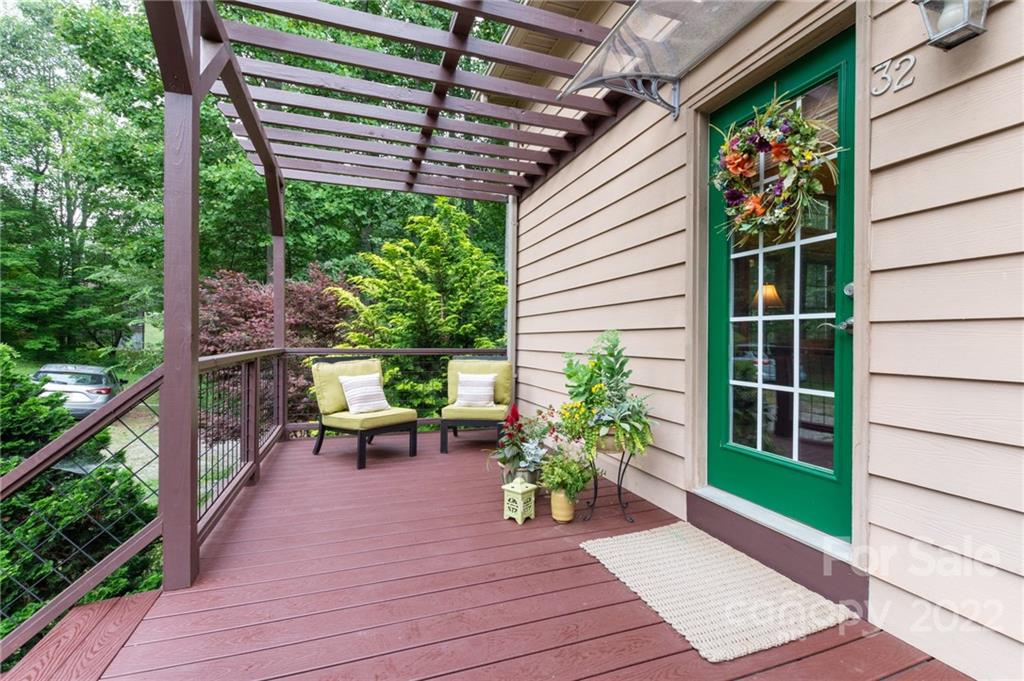 32 Hermitage Lane Weaverville NC 28787