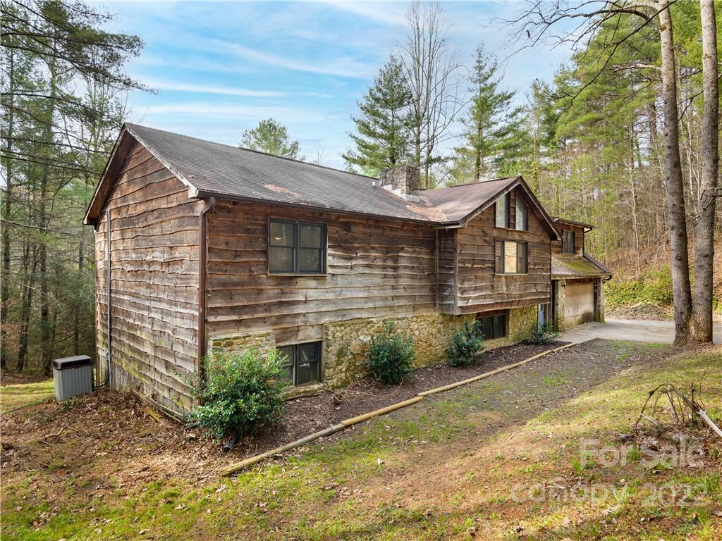 245 Olympic Court Leicester NC 28748