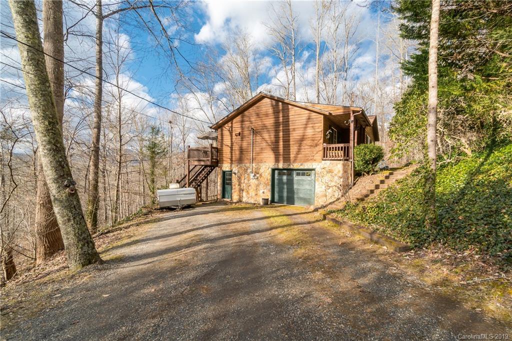 63 E Wabash Drive Sylva NC 28779