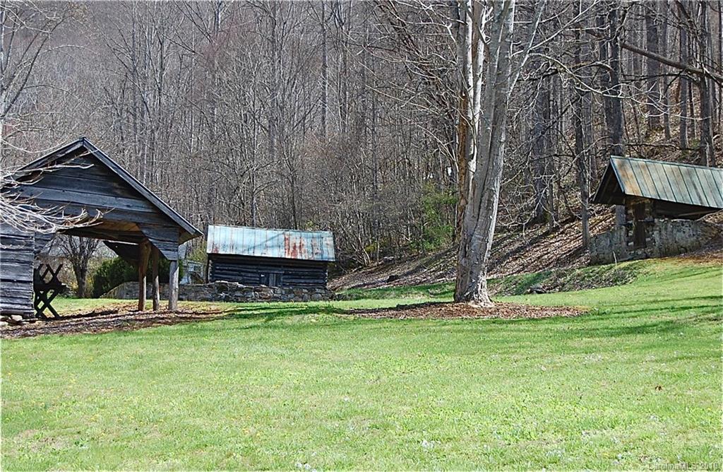 295 Martins Creek Road Barnardsville NC 28709