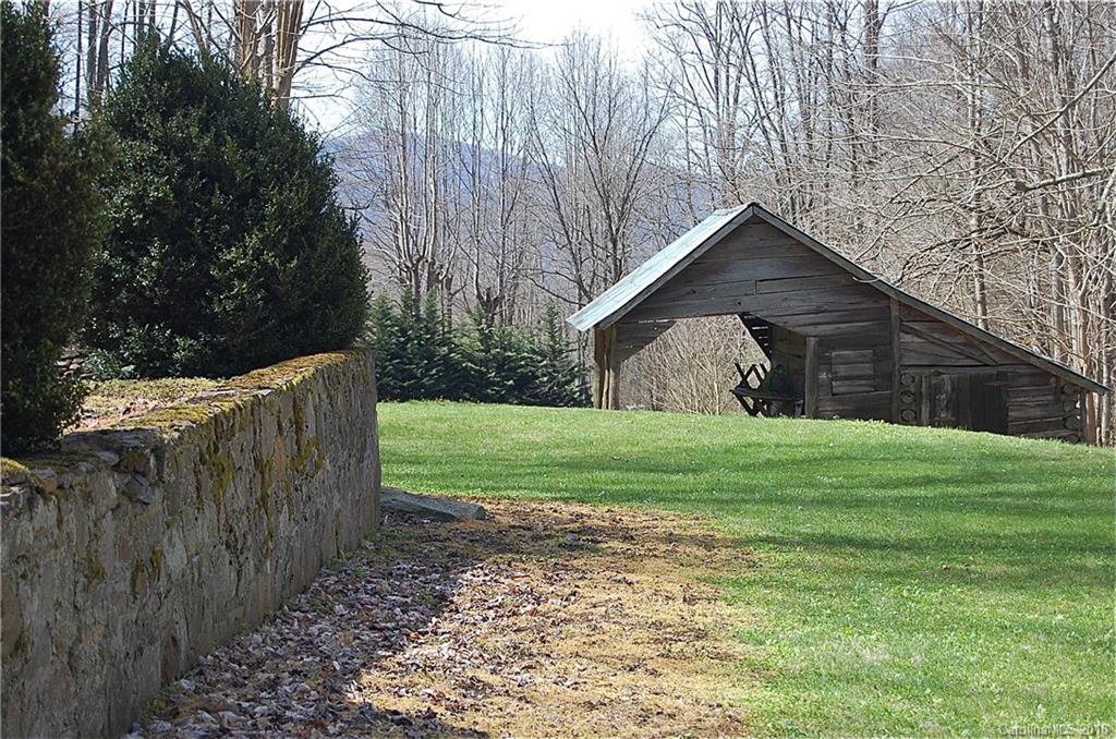 295 Martins Creek Road Barnardsville NC 28709