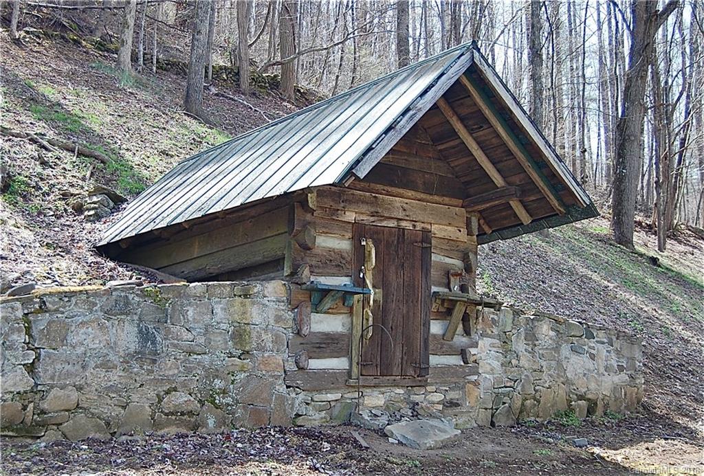 295 Martins Creek Road Barnardsville NC 28709