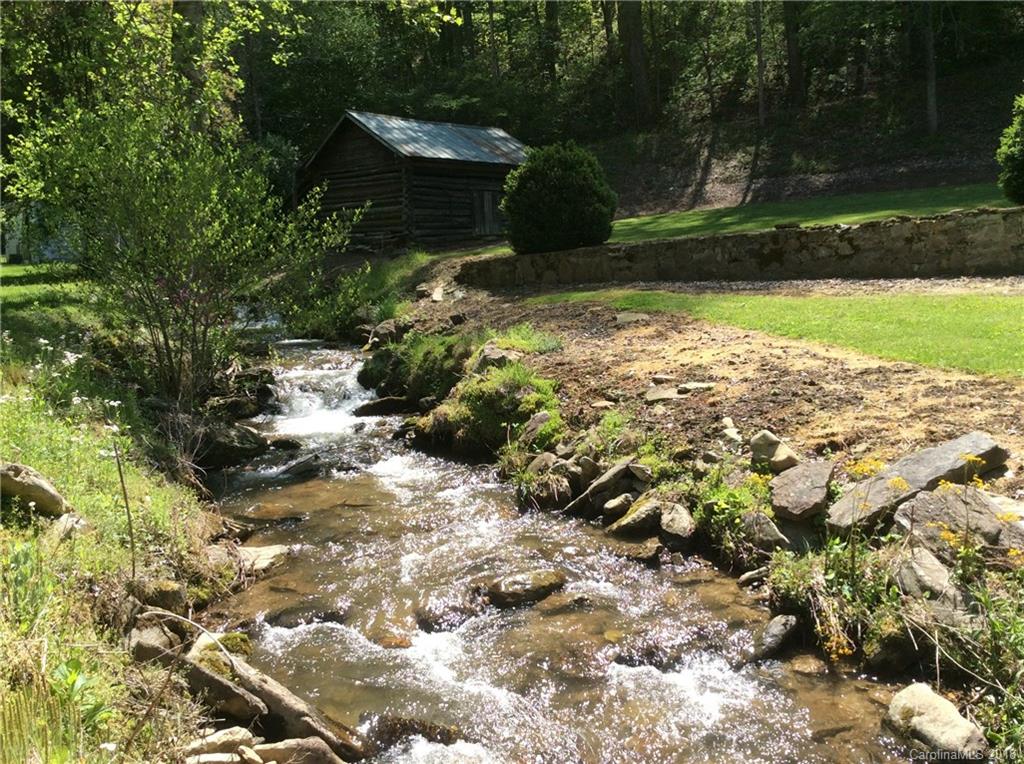 295 Martins Creek Road Barnardsville NC 28709