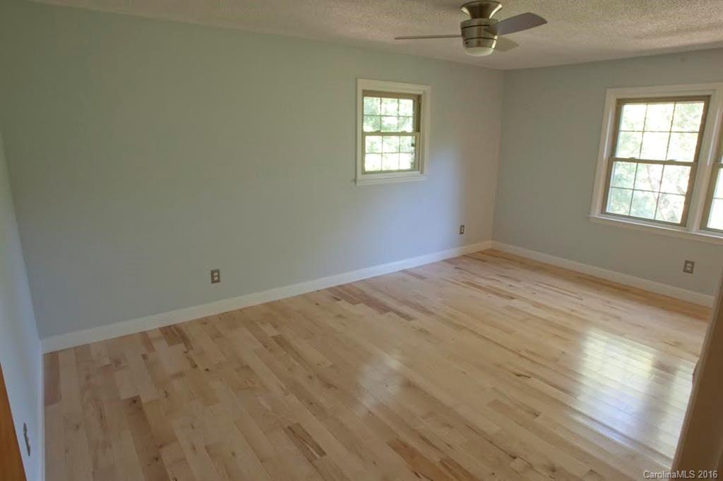 119 Leisure Mountain Road Asheville NC 28804