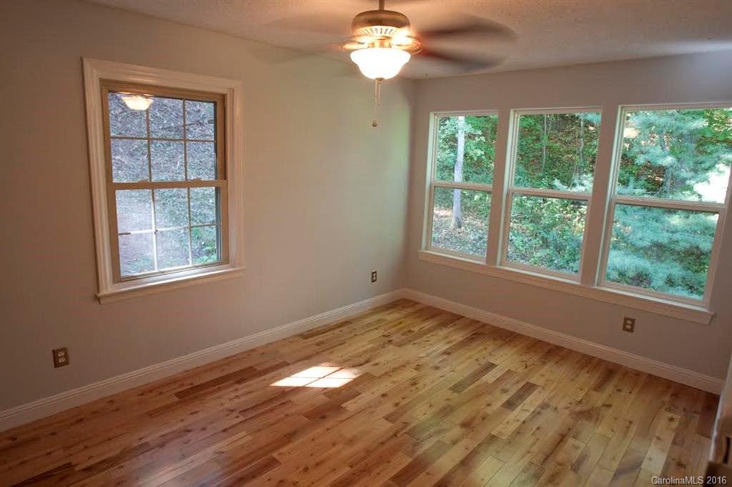 119 Leisure Mountain Road Asheville NC 28804