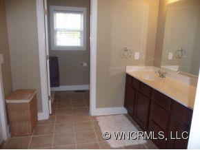 107 Fairview Oaks Lane Asheville NC 28803