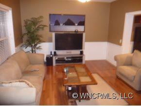 107 Fairview Oaks Lane Asheville NC 28803
