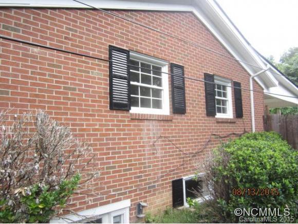 33 Imperial Court Asheville NC 28803