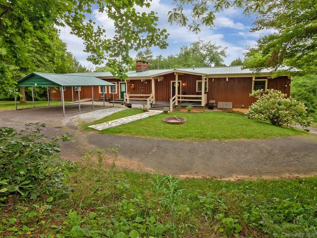 81 S Oak Street Brevard NC 28712