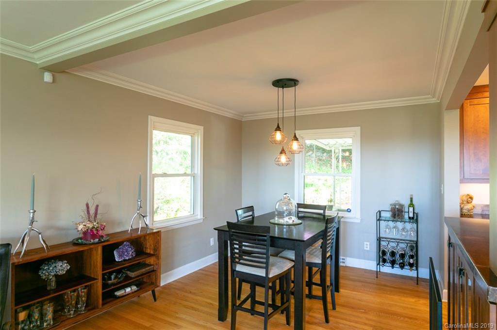 129 Lookout Drive Asheville NC 28804