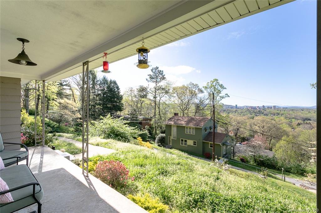 129 Lookout Drive Asheville NC 28804