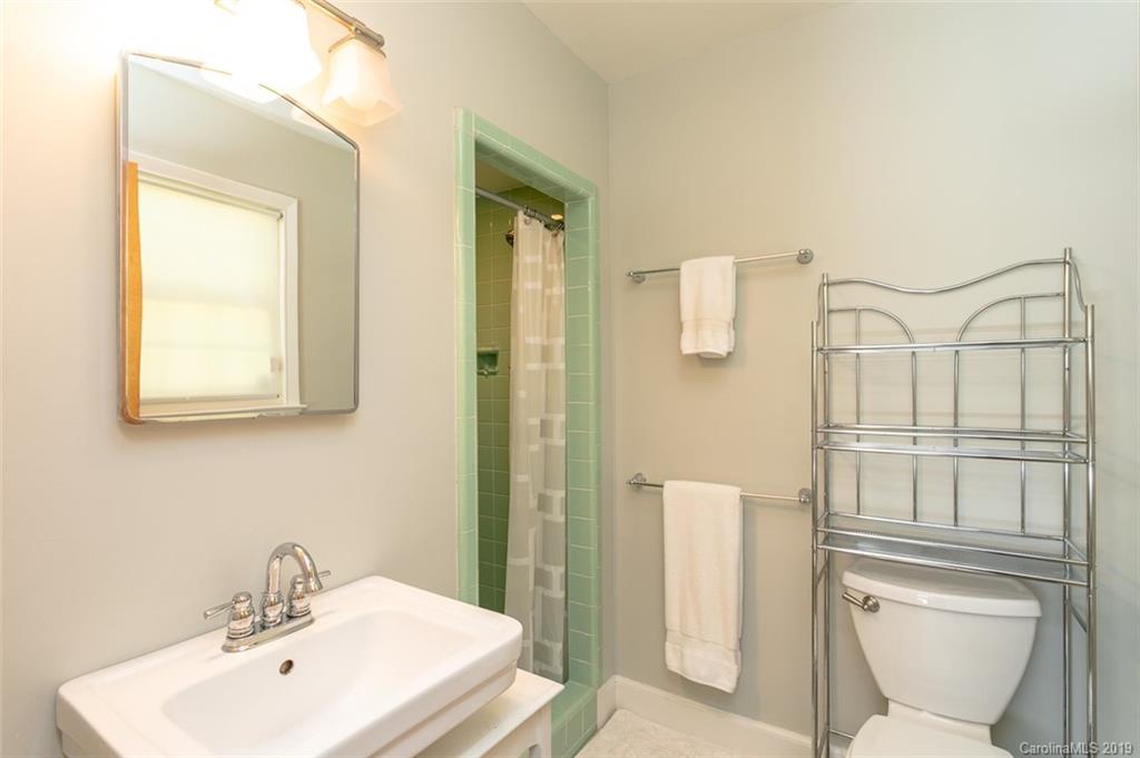 129 Lookout Drive Asheville NC 28804