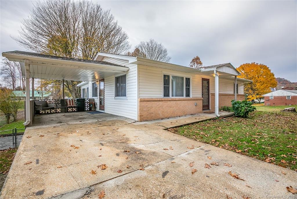 178 Deavor Road Pisgah Forest NC 28768