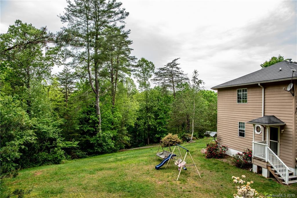 16 Charter Glen Asheville NC 28804
