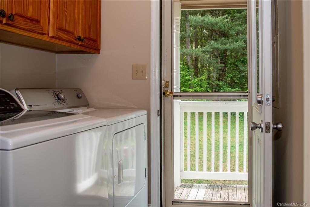 16 Charter Glen Asheville NC 28804