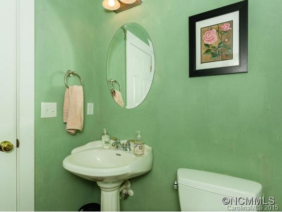 126 Carolina Bluebird Loop Arden NC 28704