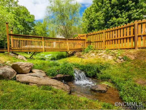 126 Carolina Bluebird Loop Arden NC 28704