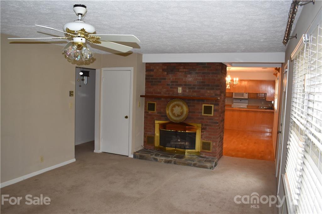 246 Shady Lane Marion NC 28752