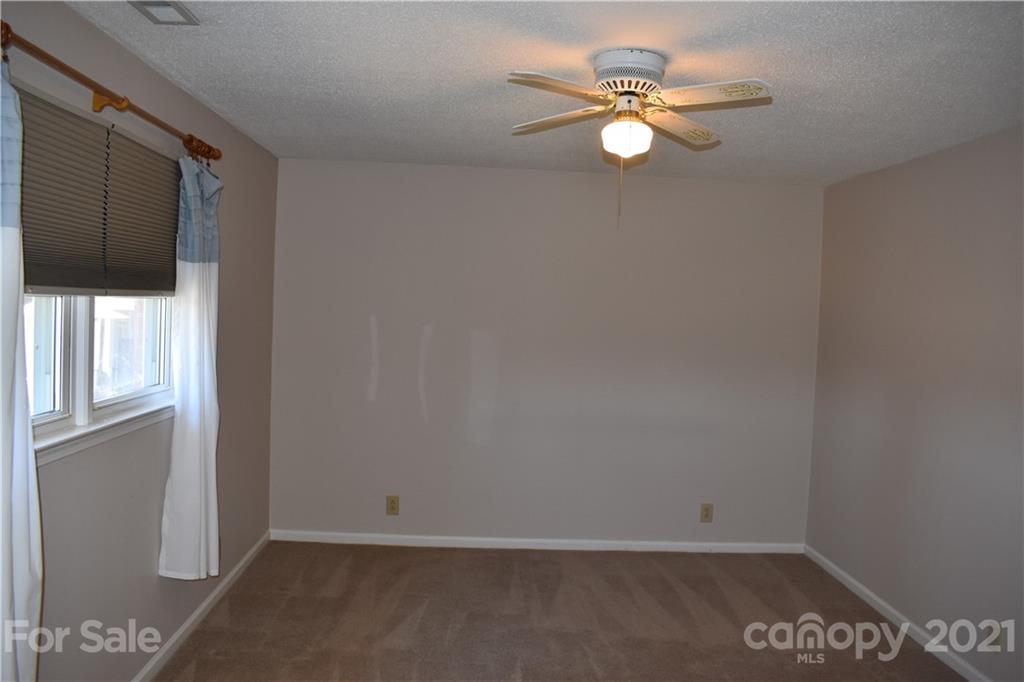 246 Shady Lane Marion NC 28752
