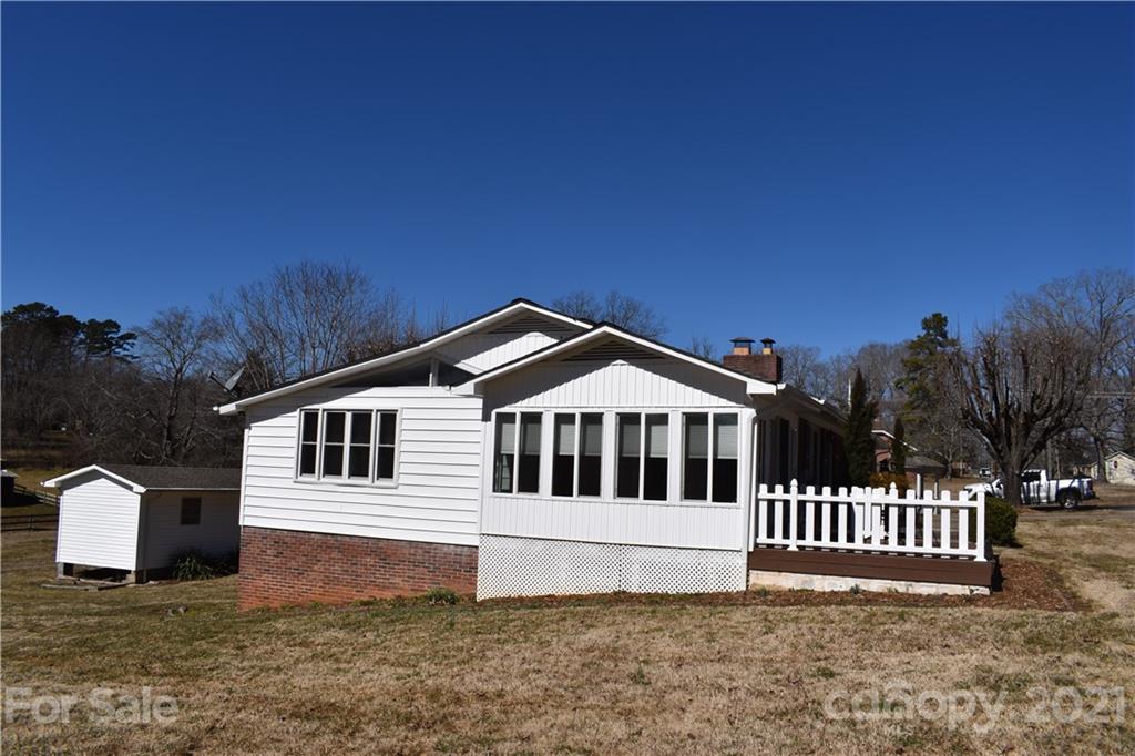 246 Shady Lane Marion NC 28752