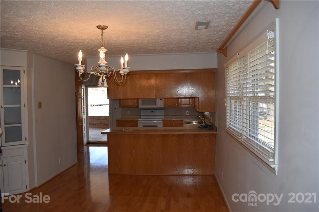 246 Shady Lane Marion NC 28752