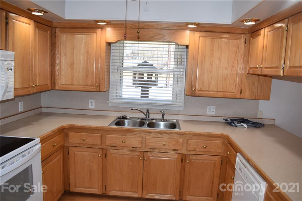 246 Shady Lane Marion NC 28752