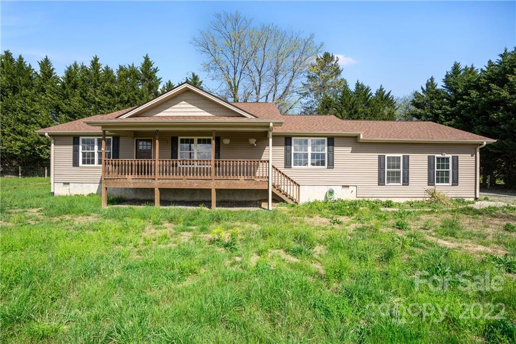 34 Lauralee Lane Pisgah Forest NC 28768