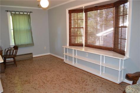 20 King Arthur Place Asheville NC 28806