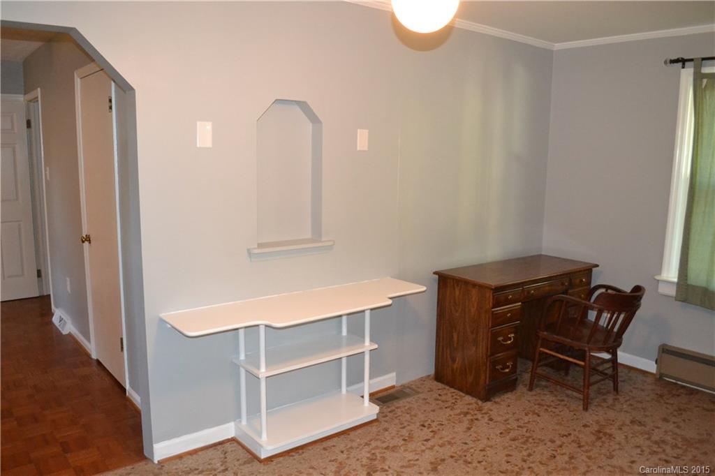 20 King Arthur Place Asheville NC 28806